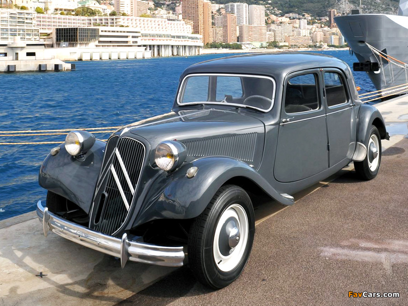 Citroën Traction Avant 1934–57 wallpapers (800 x 600)