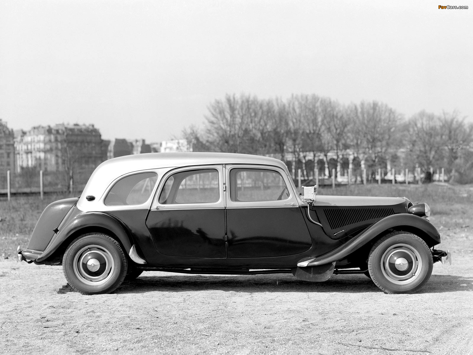 Citroën Traction Avant Combi 1934–57 photos (1600 x 1200)