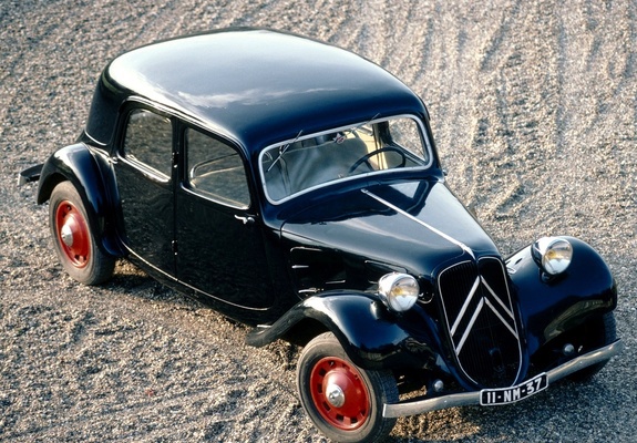 Photos of Citroën Traction Avant 1934–57