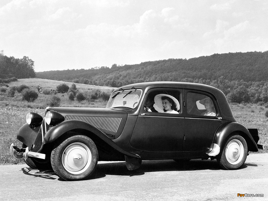 Photos of Citroën Traction Avant 1934–57 (1024 x 768)