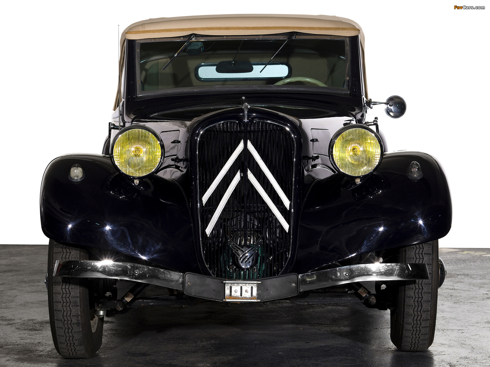 Citroën Traction Avant Cabrio 1934–57 wallpapers (1600 x 1200)