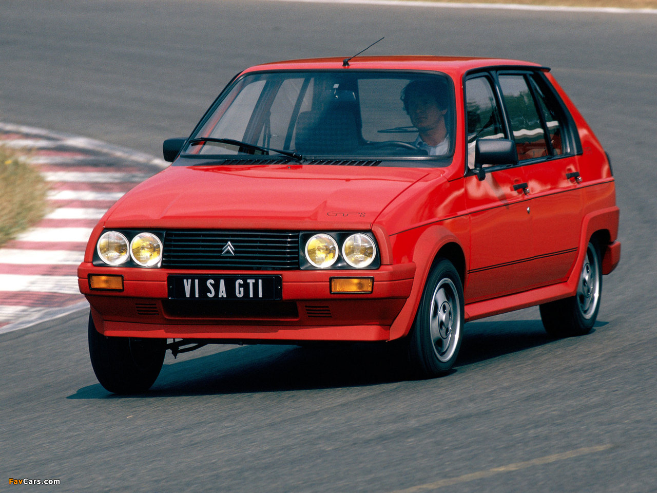 Pictures of Citroën Visa GTi 1985–88 (1280 x 960)