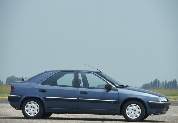 Citroën Xantia 1993–97 photos