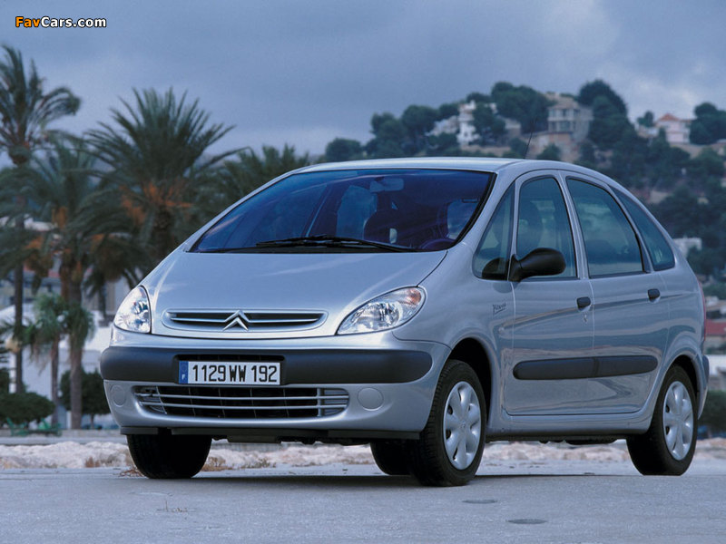 Citroën Xsara Picasso 1999–2004 images (800 x 600)