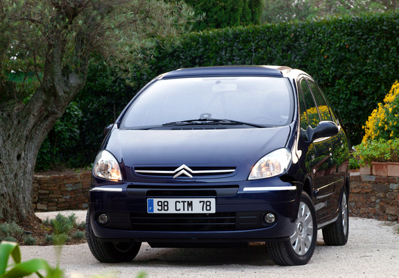 Citroën Xsara Picasso 2004–10 images