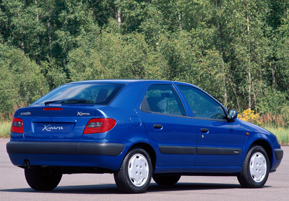 Citroën Xsara Hatchback 1997–2000 pictures