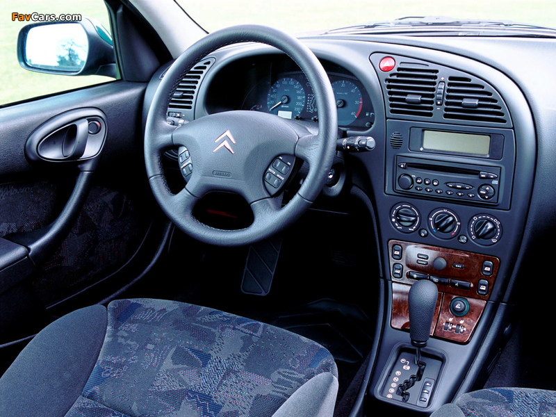 Citroën Xsara VTS 2000–03 photos (800 x 600)