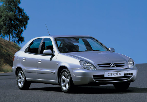 Citroën Xsara Hatchback 2000–03 photos