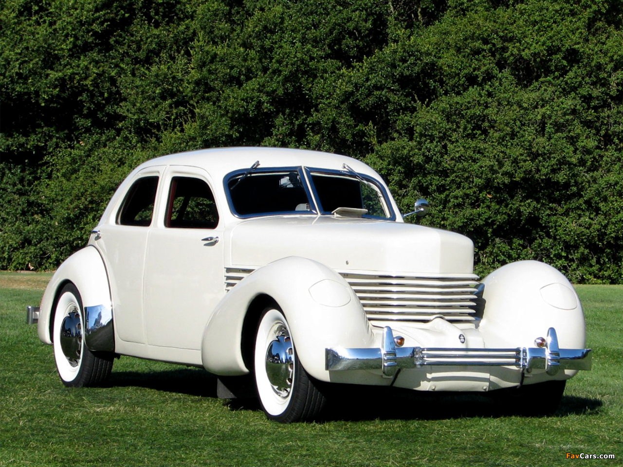 Images of Cord 810 Westchester Sedan 1936 (1280 x 960)