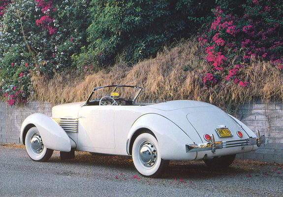 Pictures of Cord 810 Phaeton 1936