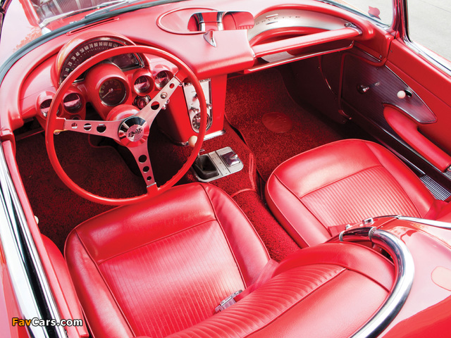Corvette C1 Fuel Injection 1961 images (640 x 480)