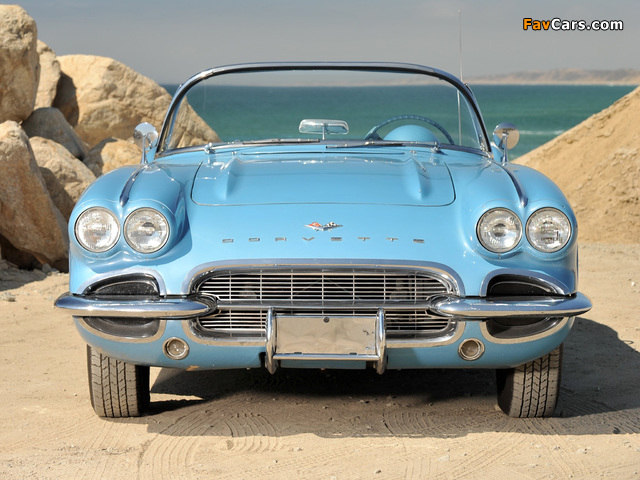 Corvette C1 1961 photos (640 x 480)