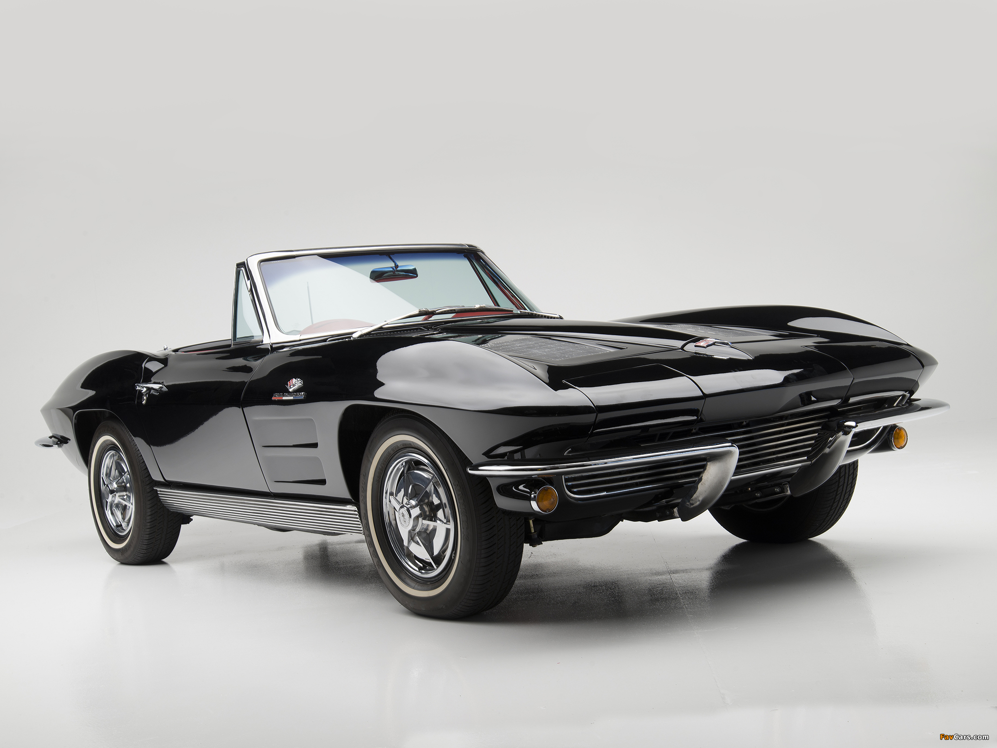Corvette Sting Ray Convertible (C2) 1963 pictures (2048 x 1536)