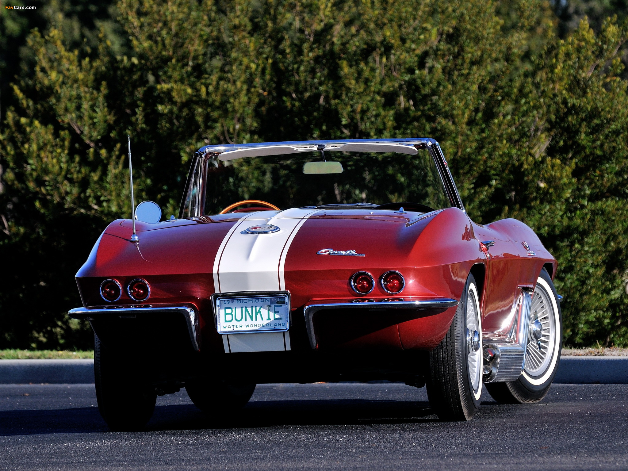 Corvette Sting Ray Convertible Show Car Replica (C2) 1963 pictures (2048 x 1536)