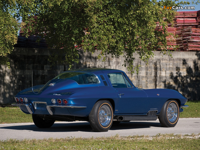 Corvette Sting Ray 327 by GM Styling (C2) 1964 photos (640 x 480)