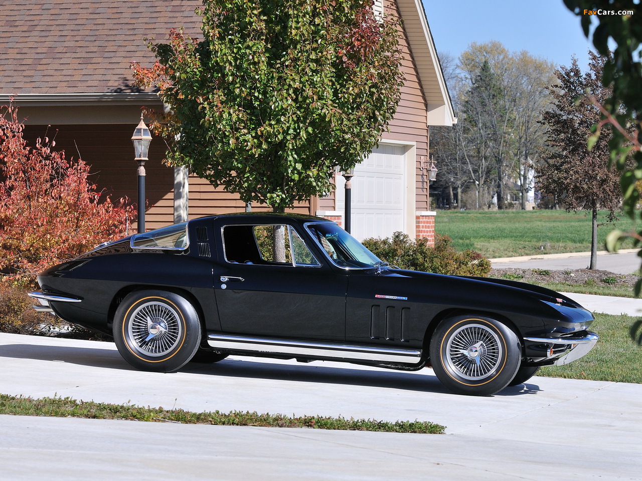 Corvette Sting Ray L84 327/375 HP Fuel Injection (C2) 1965 photos (1280 x 960)