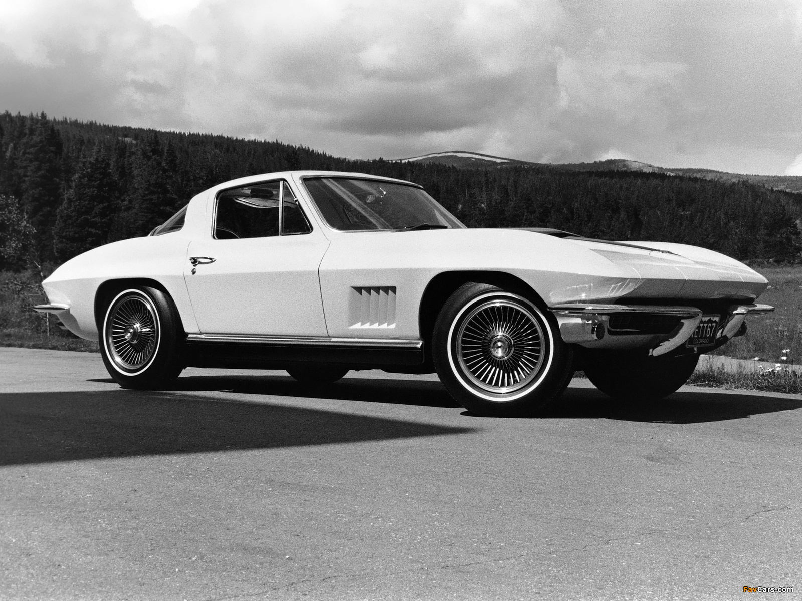 Corvette Sting Ray (C2) 1967 pictures (1600 x 1200)