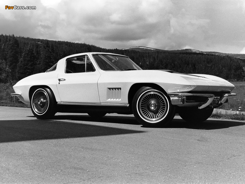 Corvette Sting Ray (C2) 1967 pictures (800 x 600)