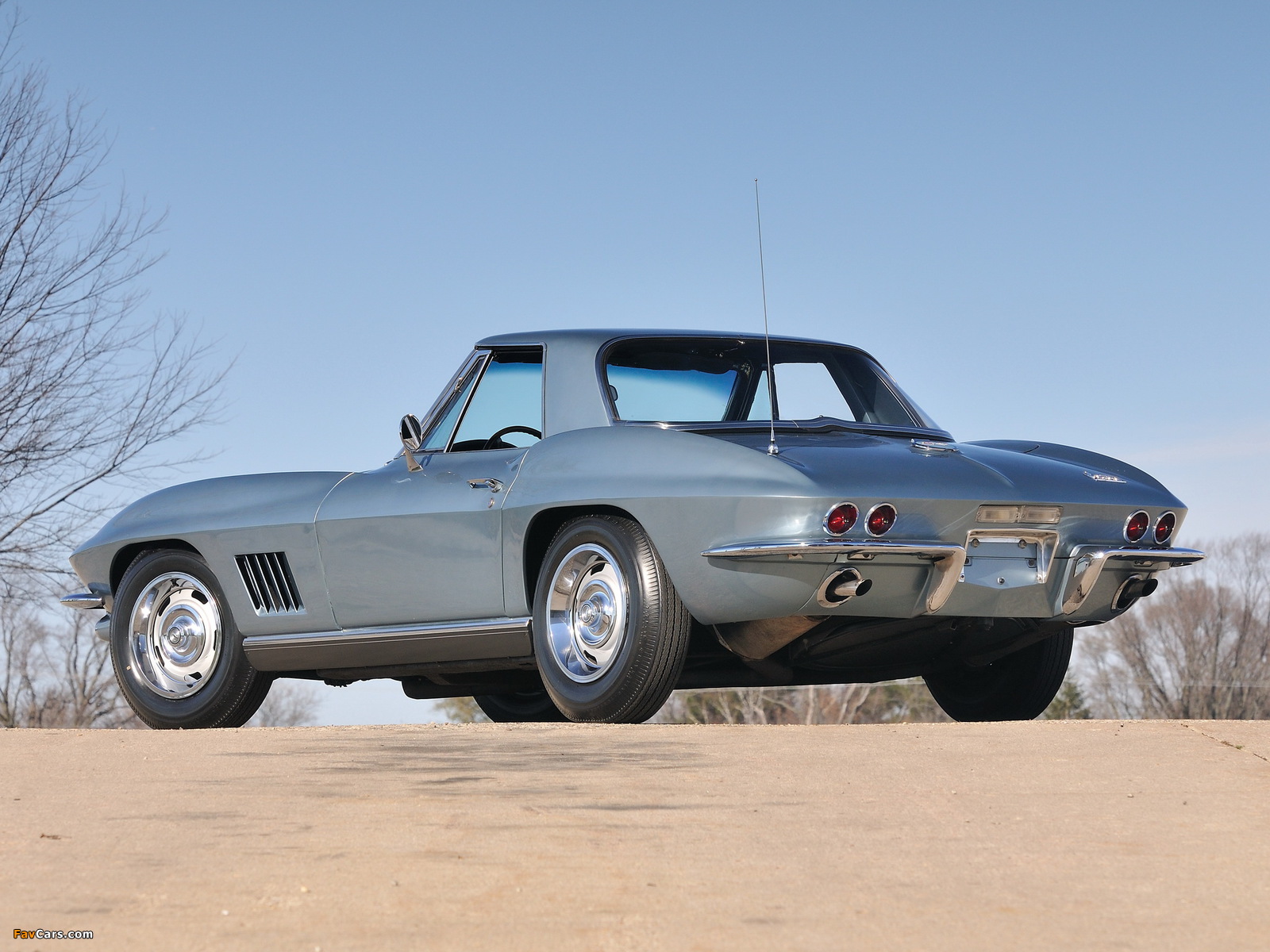 Corvette Sting Ray 427 Convertible (C2) 1967 wallpapers (1600 x 1200)