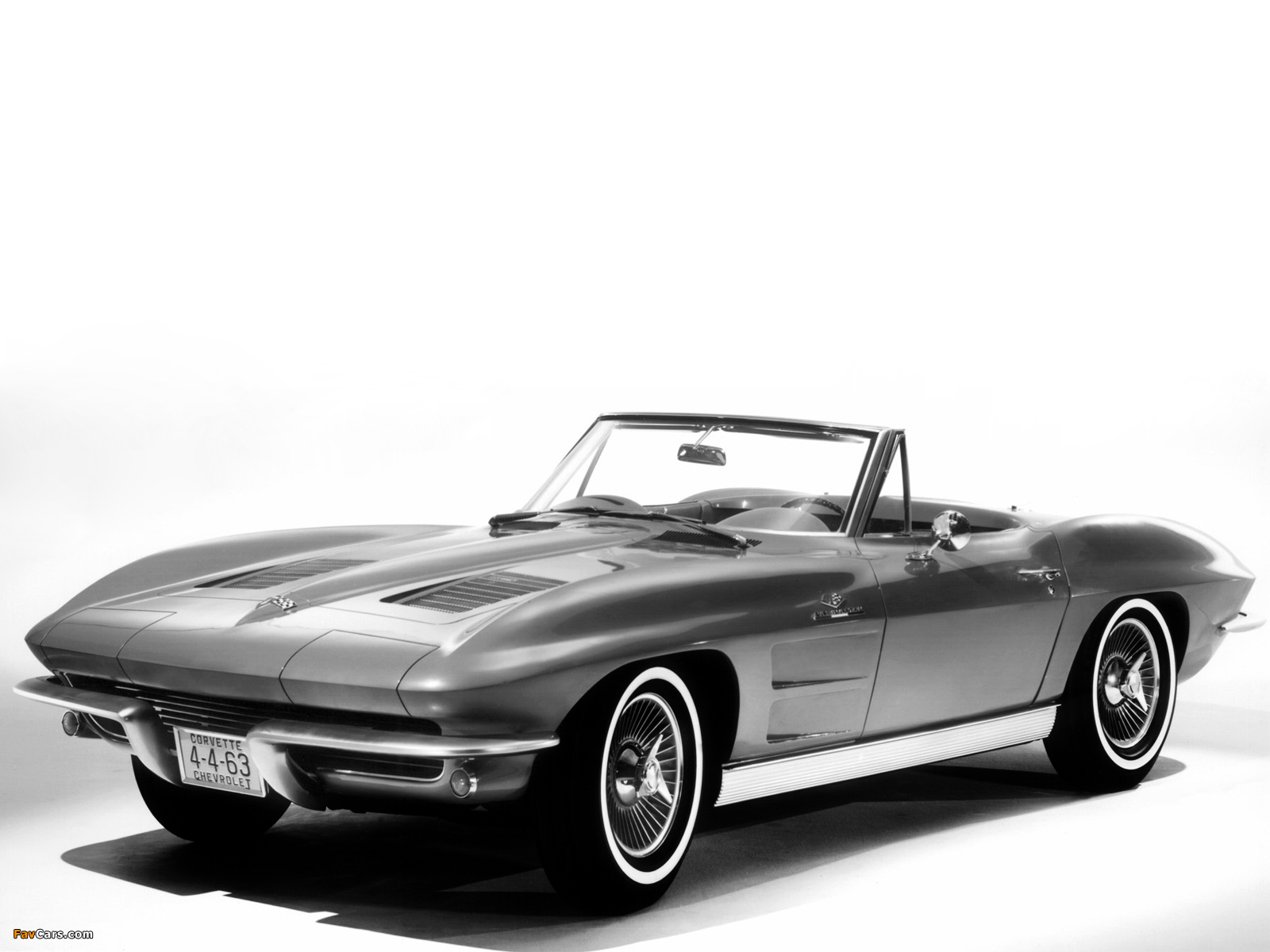 Images of Corvette Sting Ray Convertible (C2) 1963 (1600 x 1200)