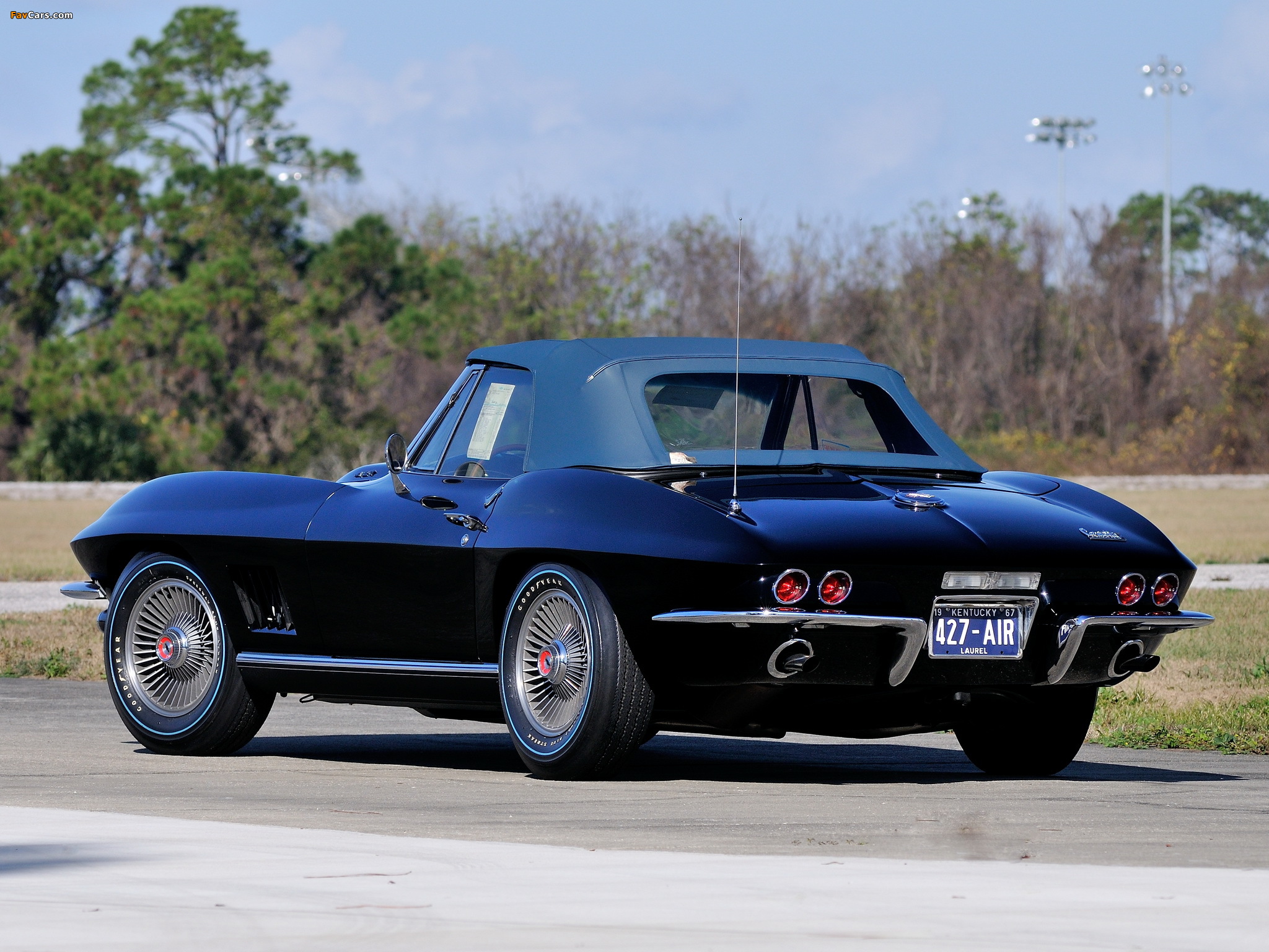 Images of Corvette Sting Ray L88 427 Convertible (C2) 1967 (2048 x 1536)