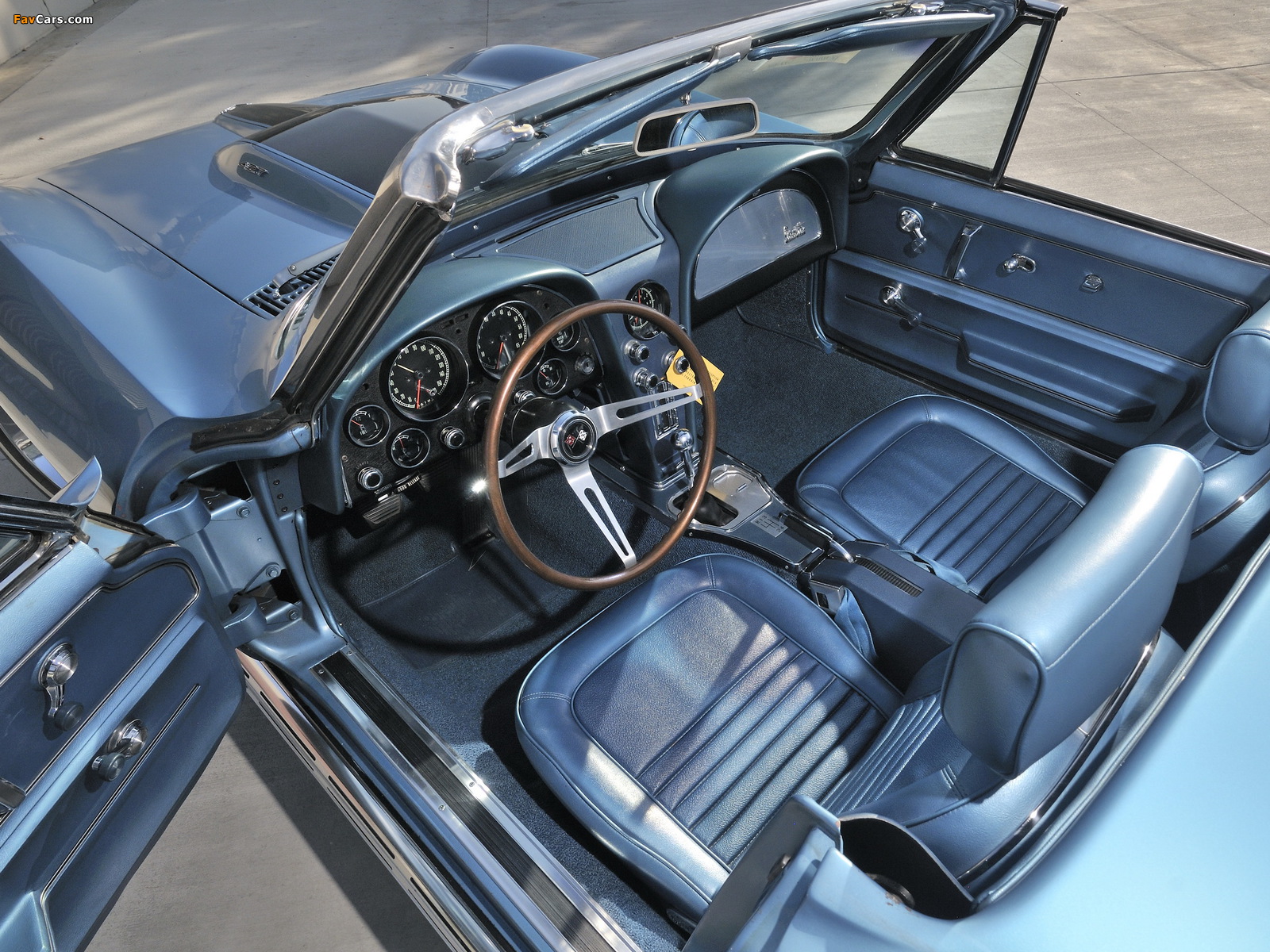 Images of Corvette Sting Ray L89 427/435 HP Convertible (C2) 1967 (1600 x 1200)