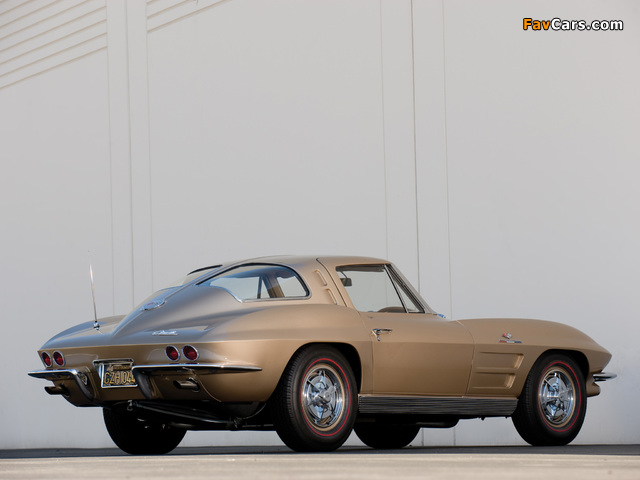 Photos of Corvette Sting Ray (C2) 1963 (640 x 480)