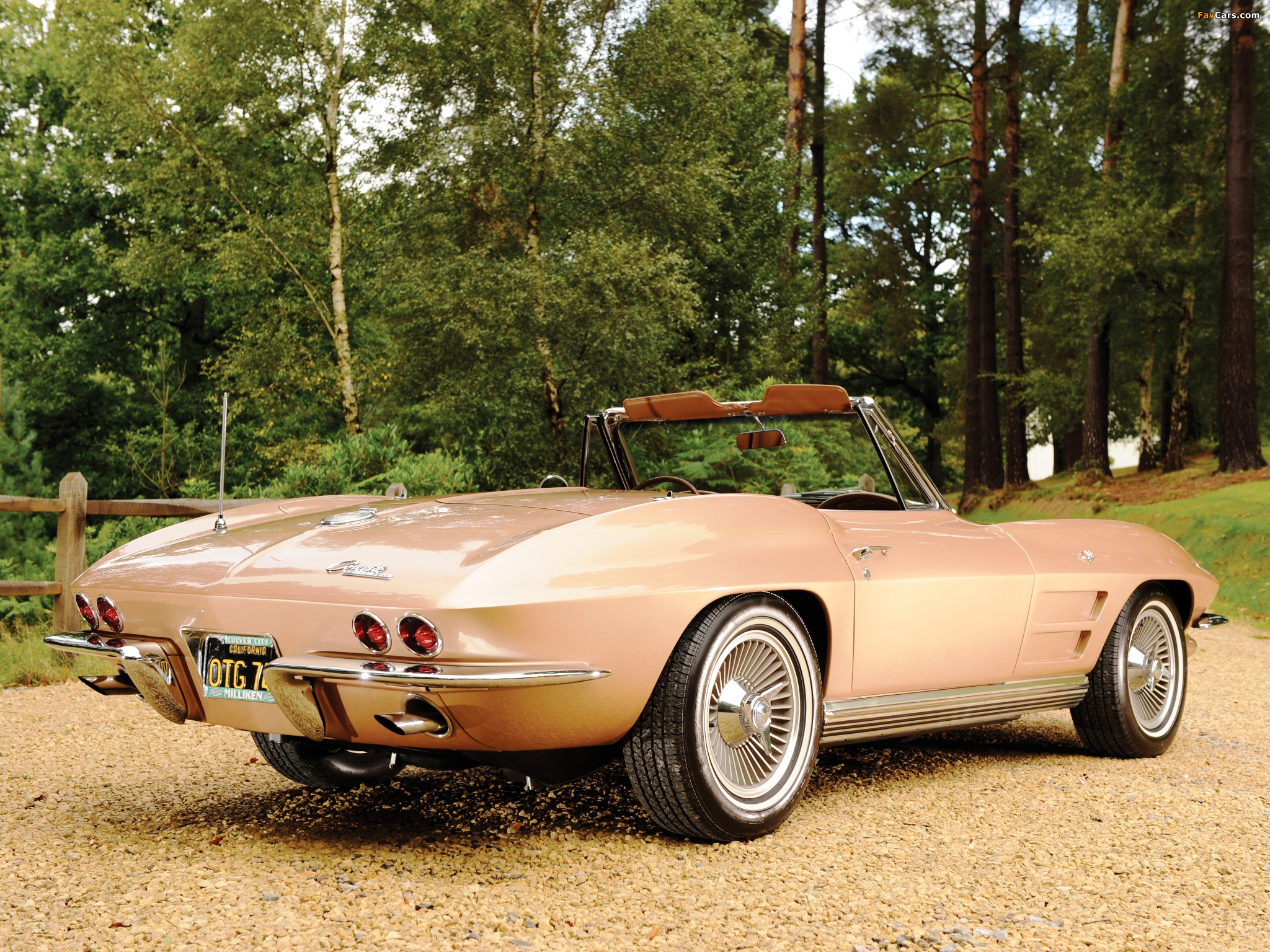 Photos of Corvette Sting Ray L75 327/300 HP Convertible (C2) 1964 (2048 x 1536)