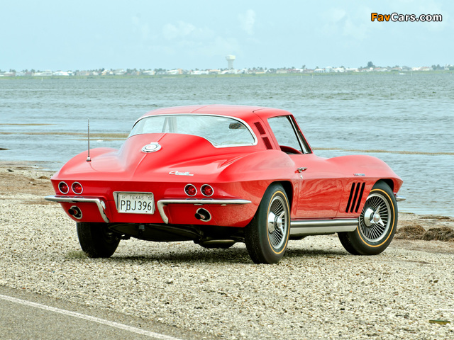 Photos of Corvette Sting Ray L84 327/375 HP Fuel Injection (C2) 1965 (640 x 480)