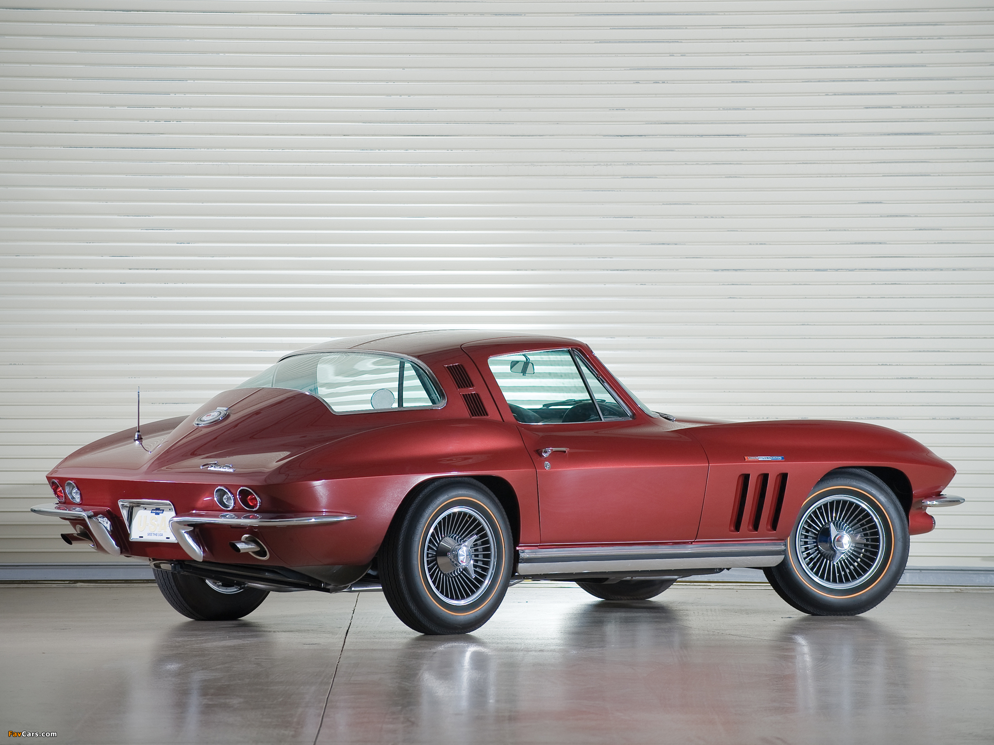 Photos of Corvette Sting Ray L84 327/375 HP Fuel Injection (C2) 1965 (2048 x 1536)