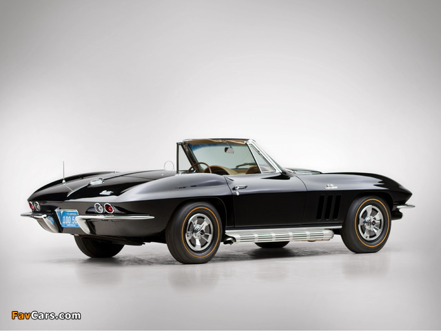 Photos of Corvette Sting Ray L72 427/425 (450) HP Convertible (C2) 1966 (640 x 480)