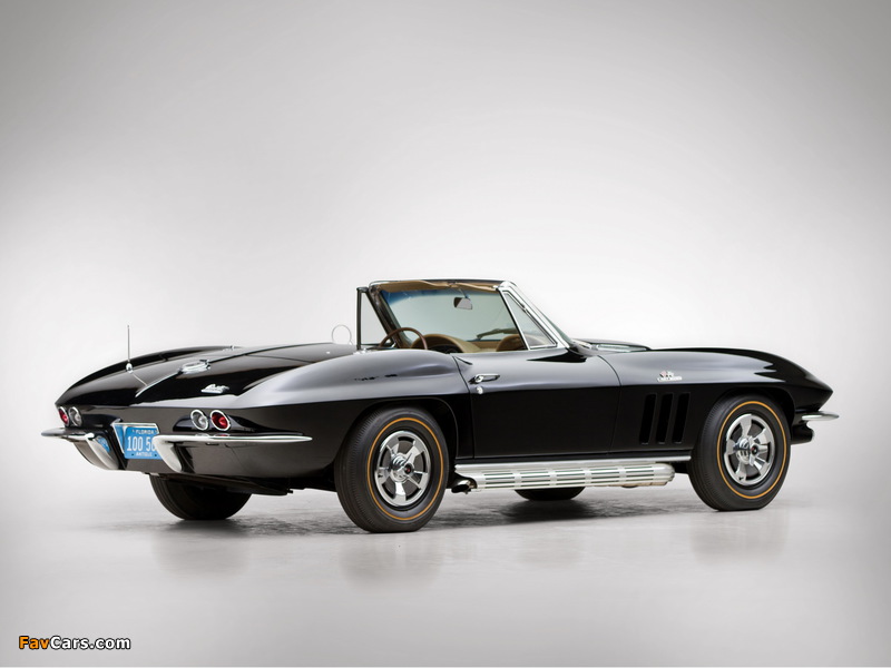 Photos of Corvette Sting Ray L72 427/425 (450) HP Convertible (C2) 1966 (800 x 600)