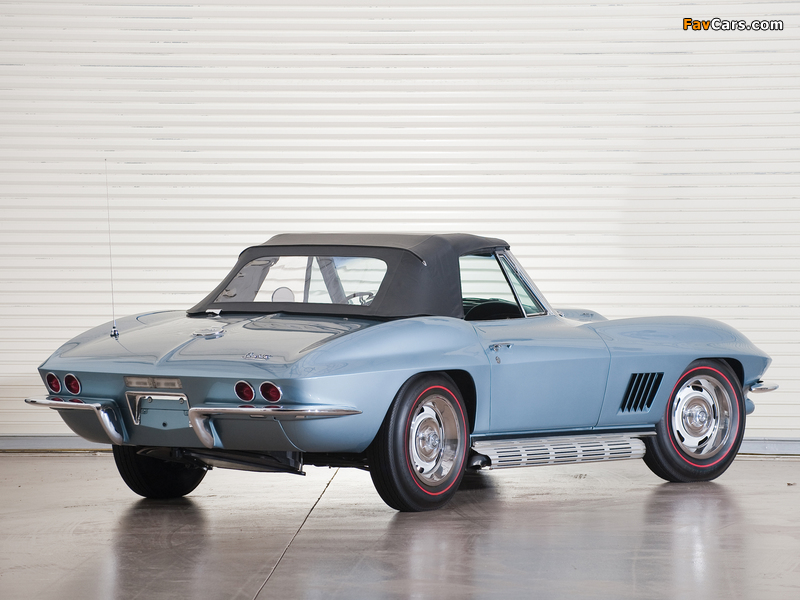 Photos of Corvette Sting Ray L71 427/435 HP Convertible (C2) 1967 (800 x 600)