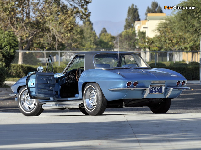 Photos of Corvette Sting Ray L89 427/435 HP Convertible (C2) 1967 (640 x 480)