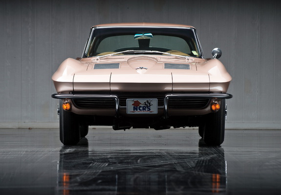Pictures of Corvette Sting Ray (C2) 1963