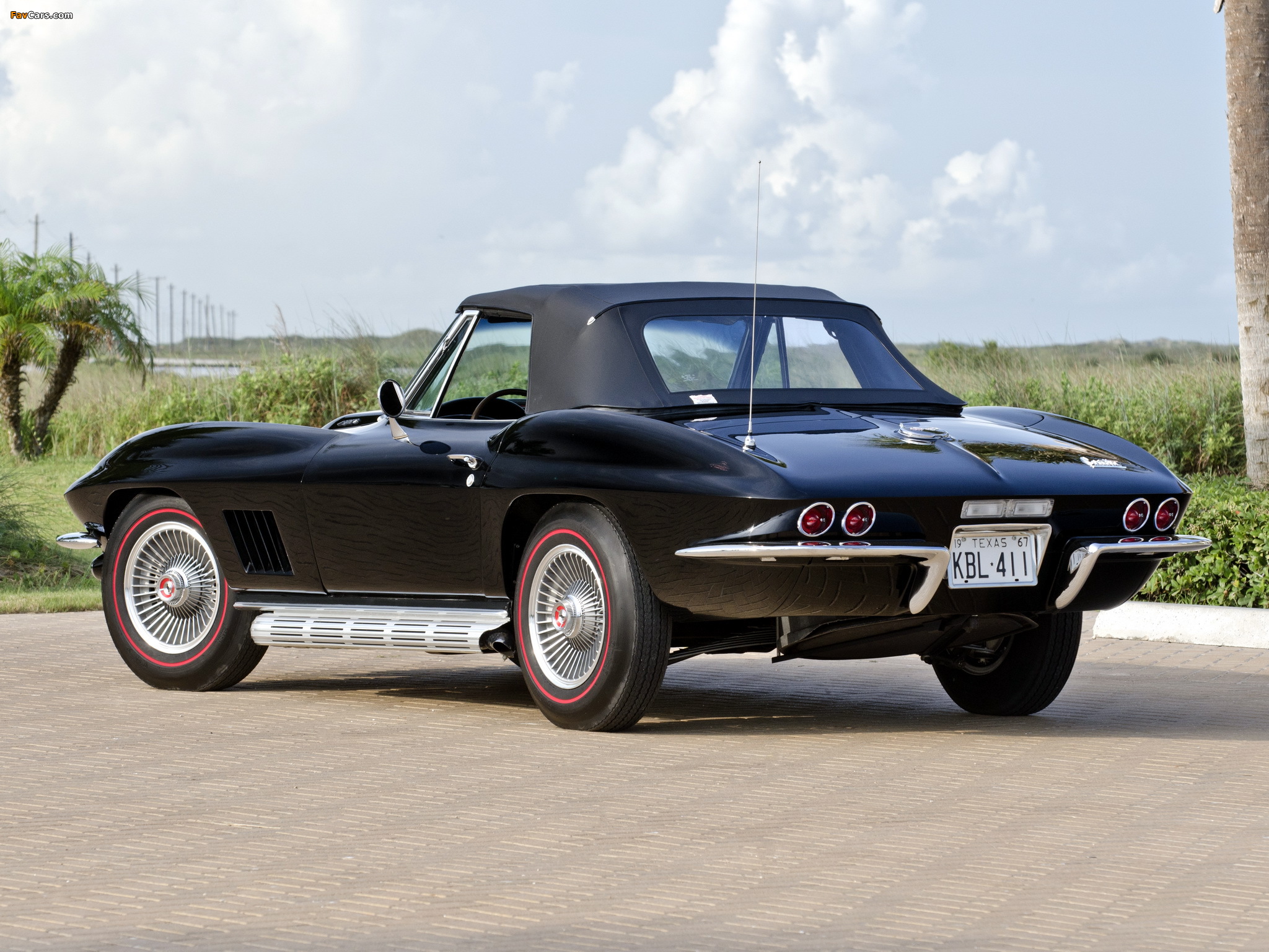 Pictures of Corvette Sting Ray L89 427/435 HP Convertible (C2) 1967 (2048 x 1536)