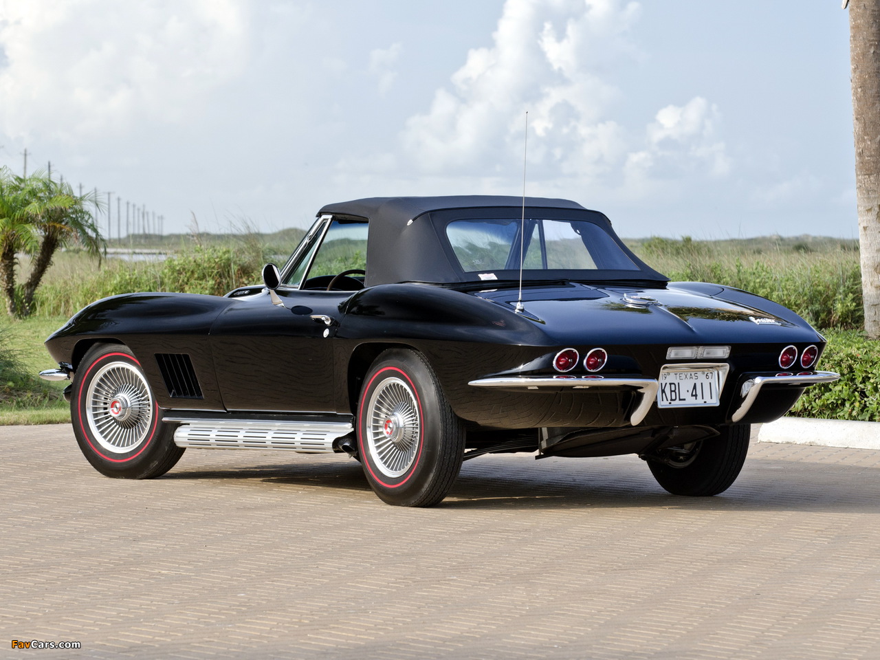 Pictures of Corvette Sting Ray L89 427/435 HP Convertible (C2) 1967 (1280 x 960)