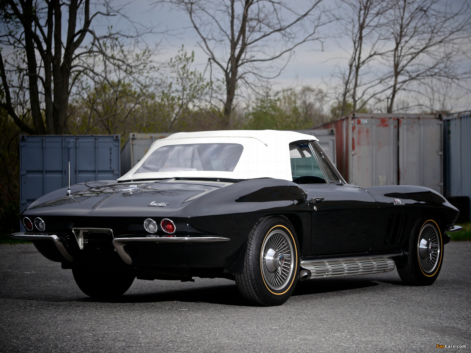 Corvette Sting Ray L30 427/390 HP Convertible (C2) 1966 wallpapers (1600 x 1200)