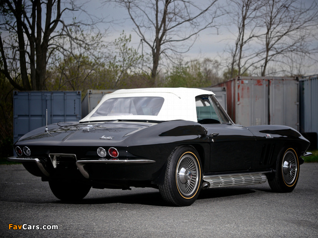 Corvette Sting Ray L30 427/390 HP Convertible (C2) 1966 wallpapers (640 x 480)