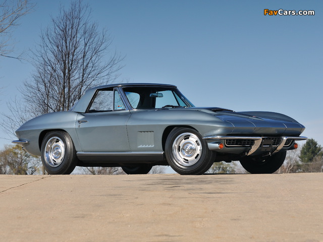 Corvette Sting Ray 427 Convertible (C2) 1967 wallpapers (640 x 480)