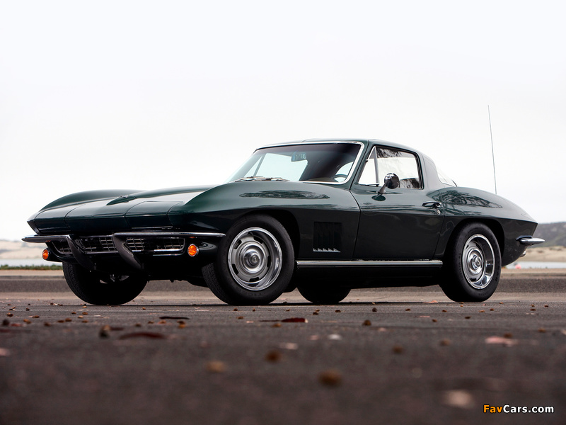 Corvette Sting Ray (C2) 1967 wallpapers (800 x 600)