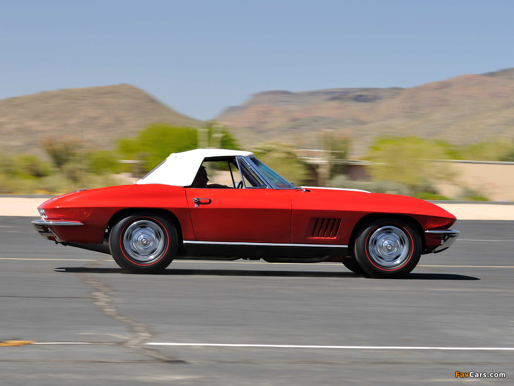 Corvette Sting Ray 427 Convertible (C2) 1967 wallpapers (1024 x 768)