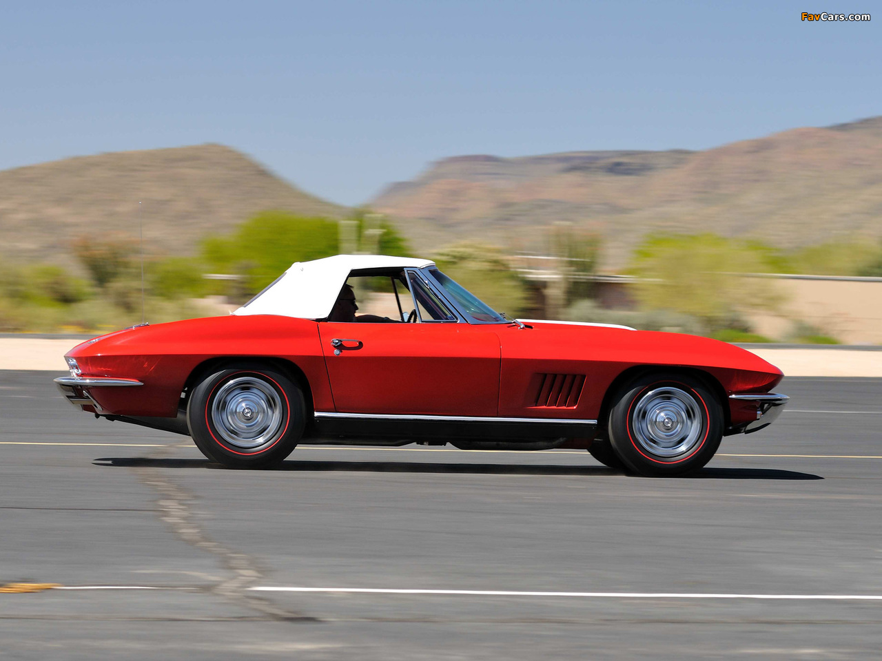 Corvette Sting Ray 427 Convertible (C2) 1967 wallpapers (1280 x 960)