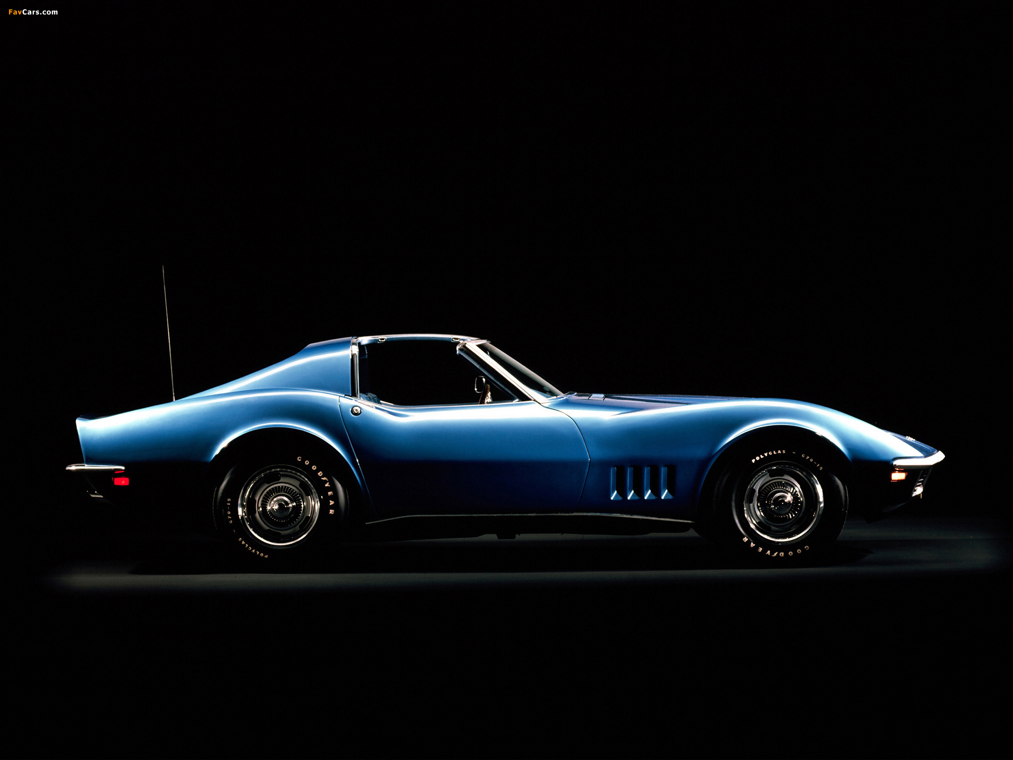 Corvette Sting Ray Coupe (C3) 1968 images (2048 x 1536)