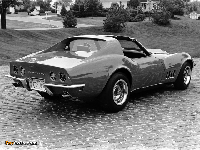 Corvette Stingray T-Top (C3) 1969 pictures (640 x 480)
