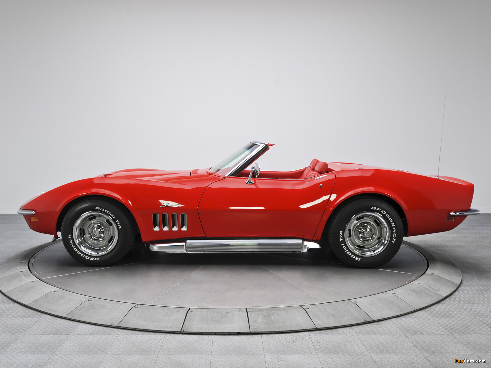 Corvette Stingray L46 350 Convertible (C3) 1969 wallpapers (1600 x 1200)