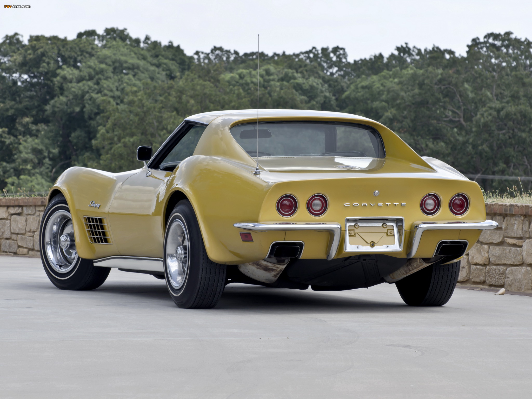 Corvette Stingray 350 LT1 (C3) 1970–72 images (2048 x 1536)