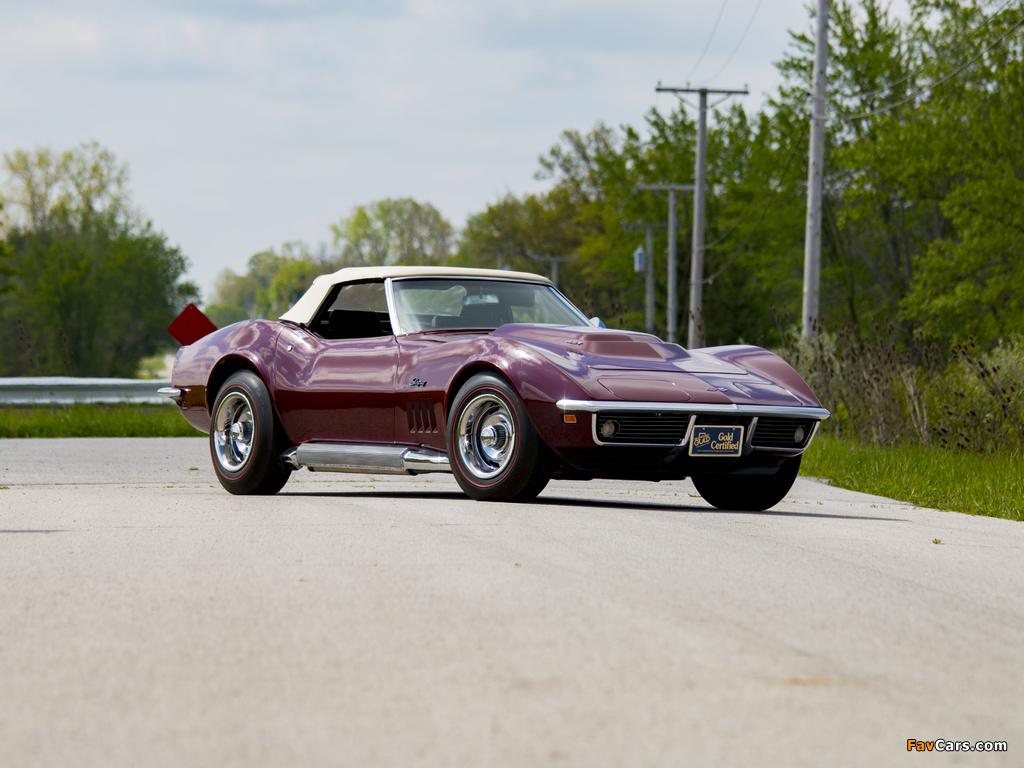 Images of Chevrolet Corvette Stingray L88 (19467) 1969 (1024 x 768)