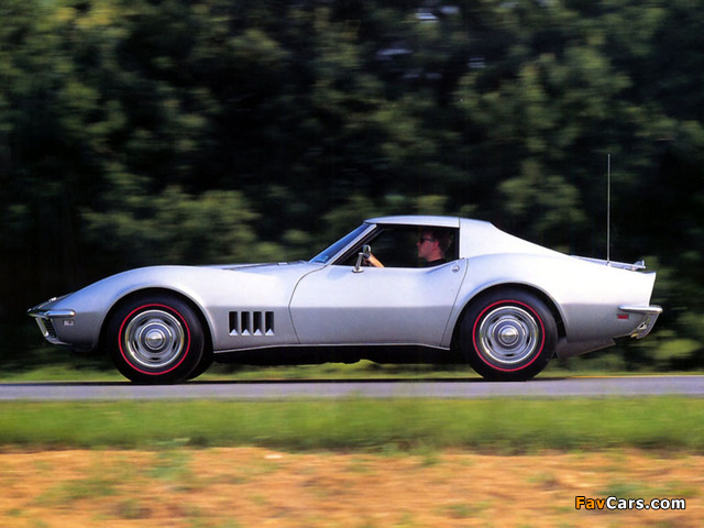Photos of Corvette Sting Ray Coupe (C3) 1968 (640 x 480)