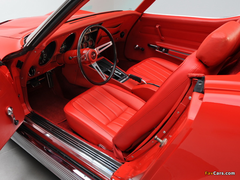 Photos of Corvette Stingray L46 350 Convertible (C3) 1969 (800 x 600)